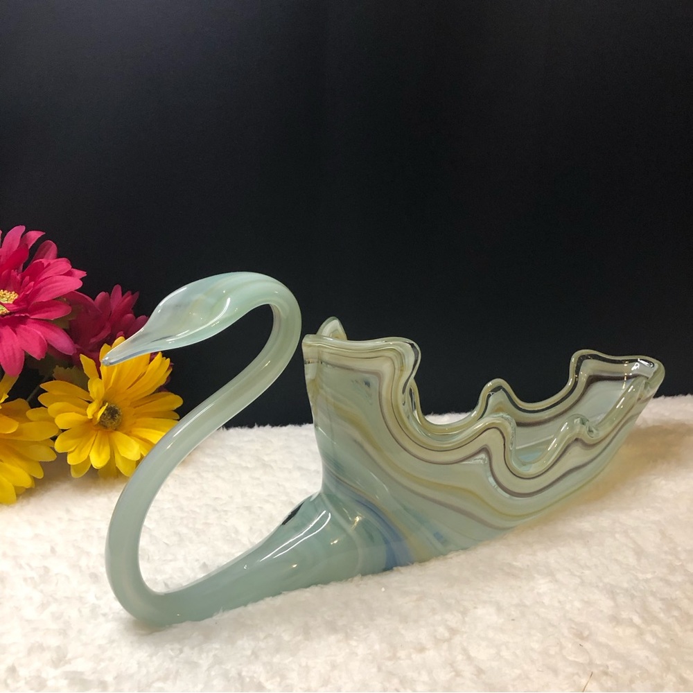 Large Vintage Exquisite Sooner Blue & Brown Glass Swan Centerpiece